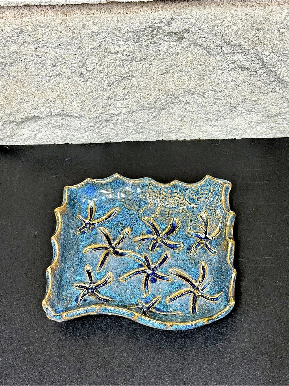 Lisa Ucker Signed Studio Pottery Starfish Dish Blue Glaze Quebec Canadian Artist